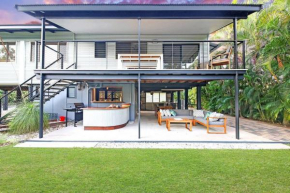A Tropical Pool Paradise in Rapid Creek, Darwin